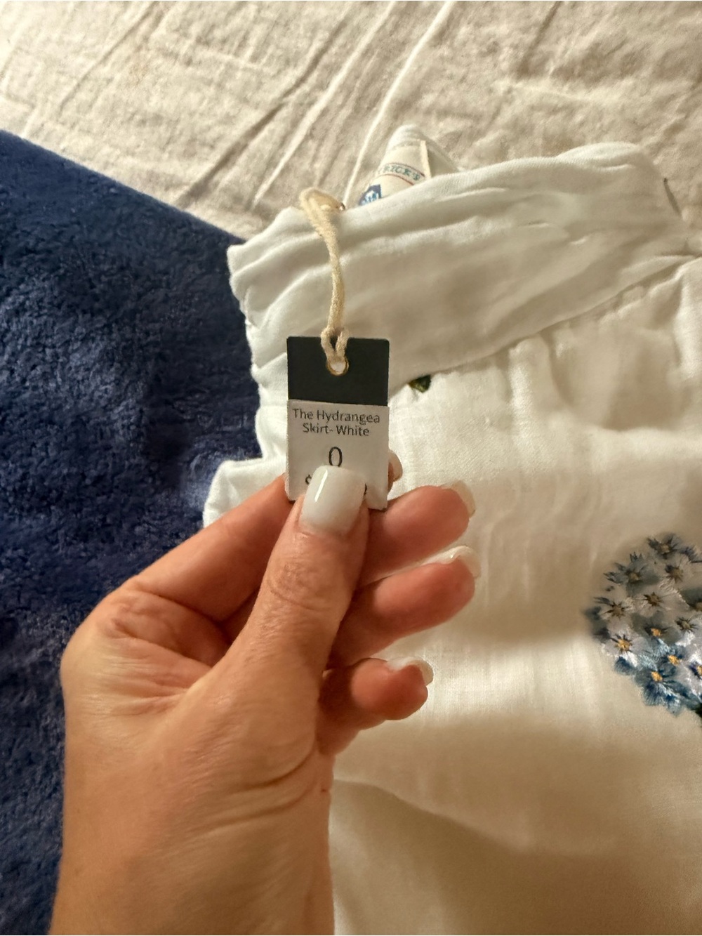 KJP Hydrangea Embroidered Linen Skirt- NWT size 0 💙 - Picture 6 of 6